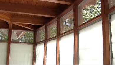 Sunlight from the mesh and translucent panelling in the Vincent 
      Massey Park service pavilion.